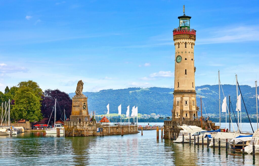 Le lac de Constance a des endroits pour se baigner avec son chien